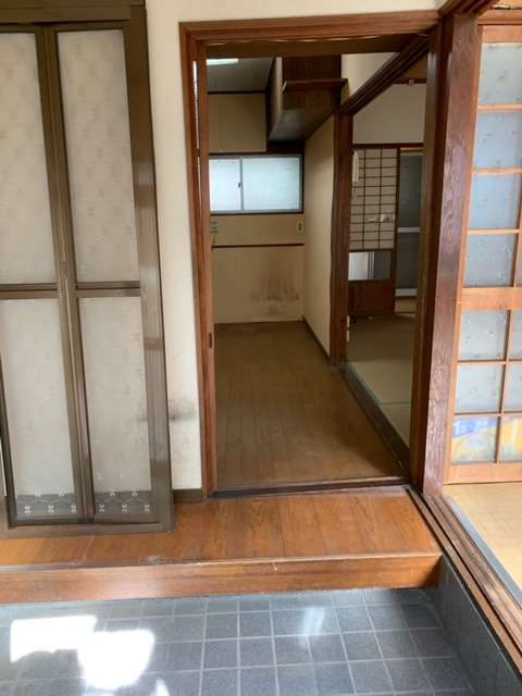 大阪府豊中市にて見積もり後、家財処分を行わせていただきました